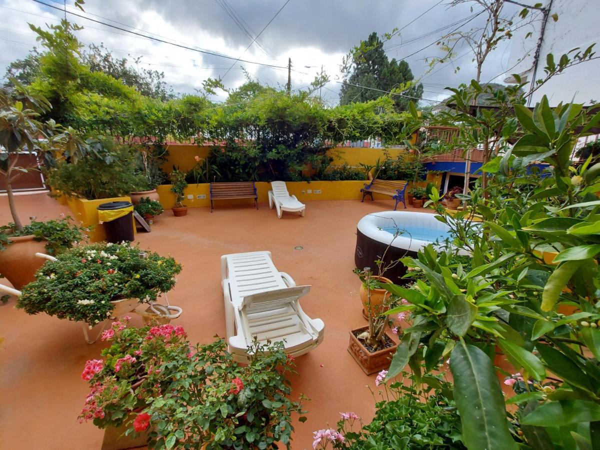 Casa Maestro Lelo - Acogedora Casa Rural Canaria Con Patios Y Jardines De Flores Las Palmas de Gran Canaria Bagian luar foto